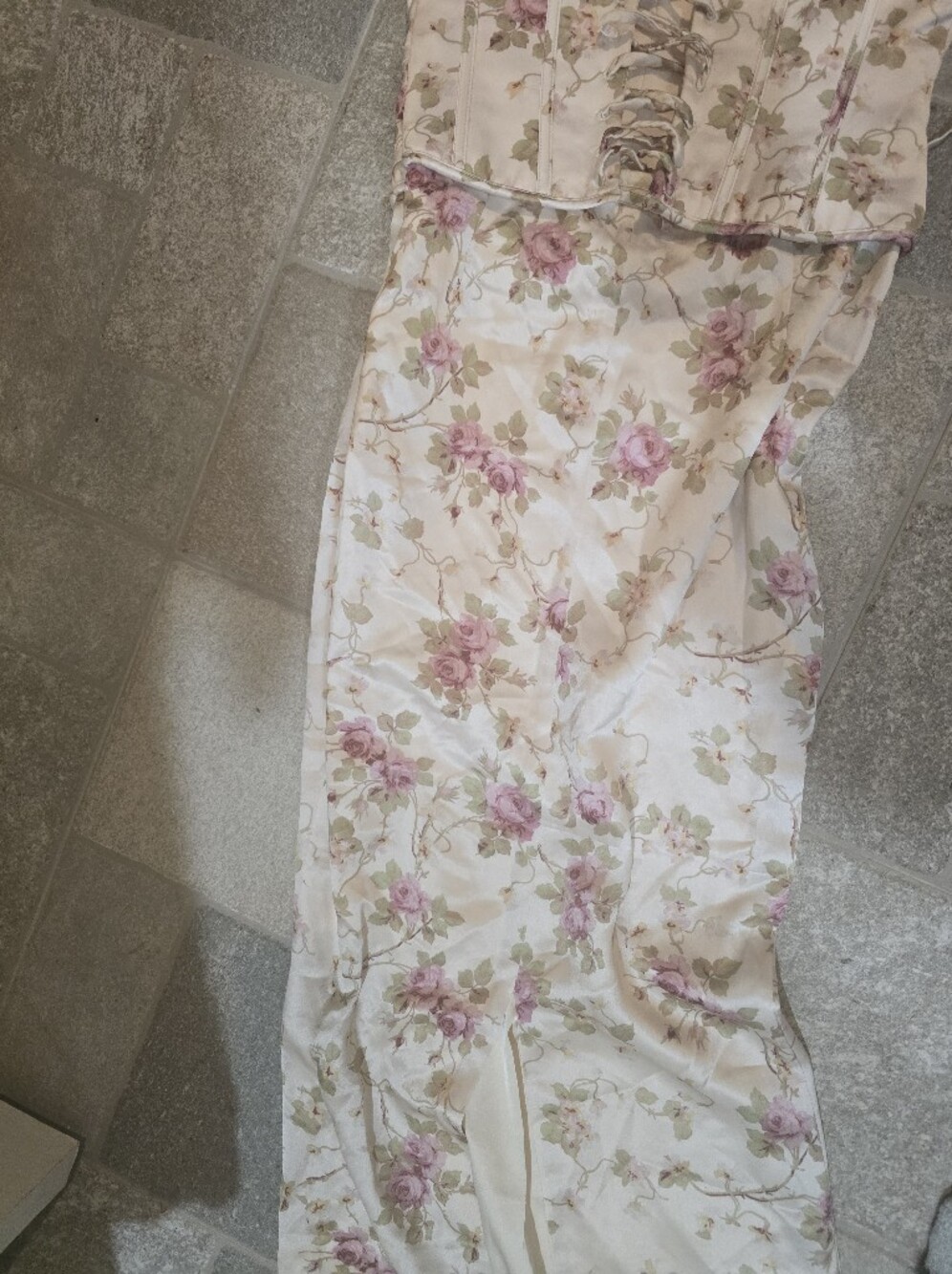 NWOT House Of CB Isis Off-Shoulder Floral Maxi Dress White Pink Corset S Satin - Picture 11 of 13